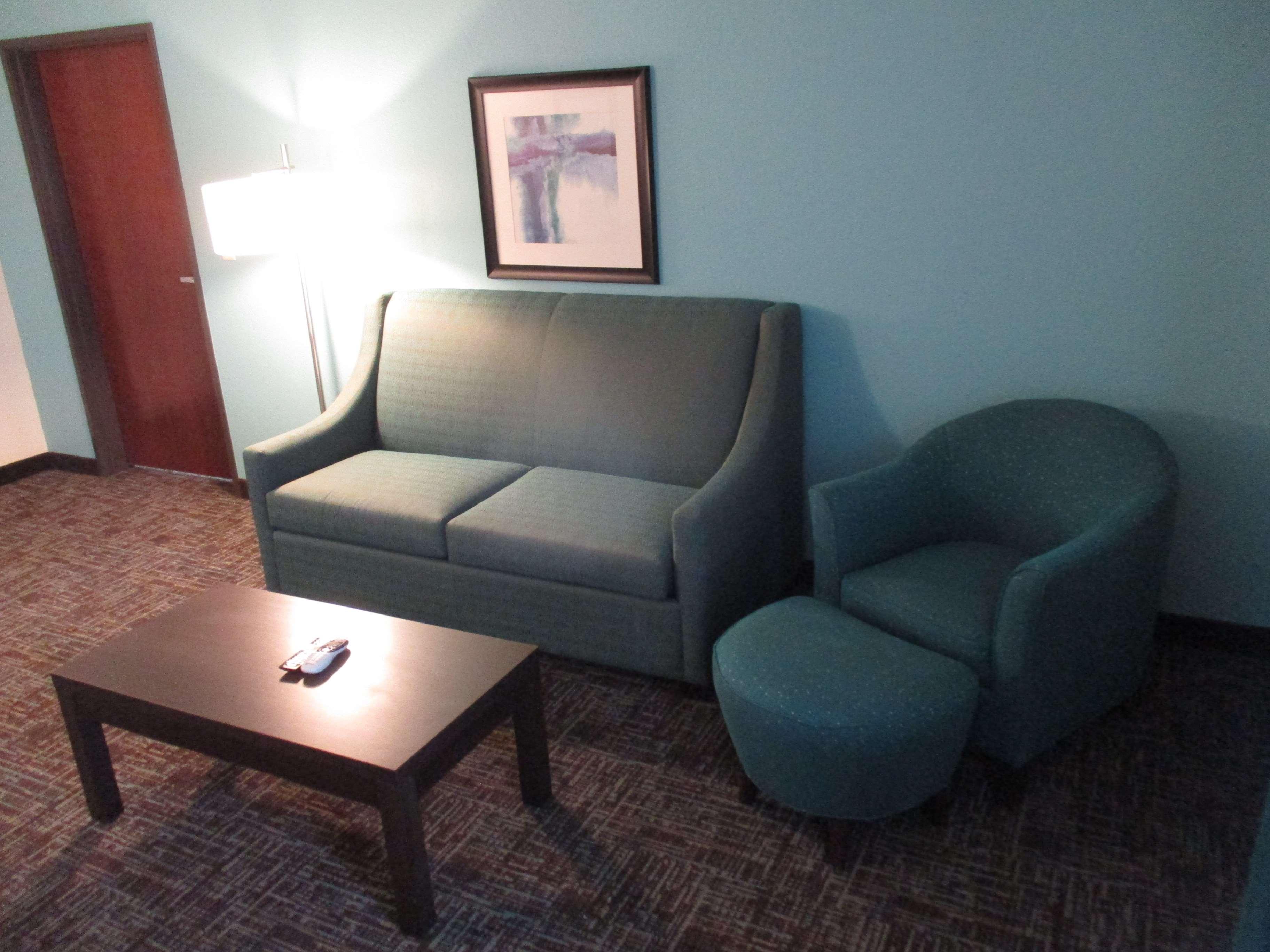 Best Western Plus/Executive Residency Elk City Exterior photo
